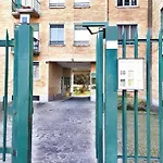 Bright And Panoramic Near Navigli, Milano