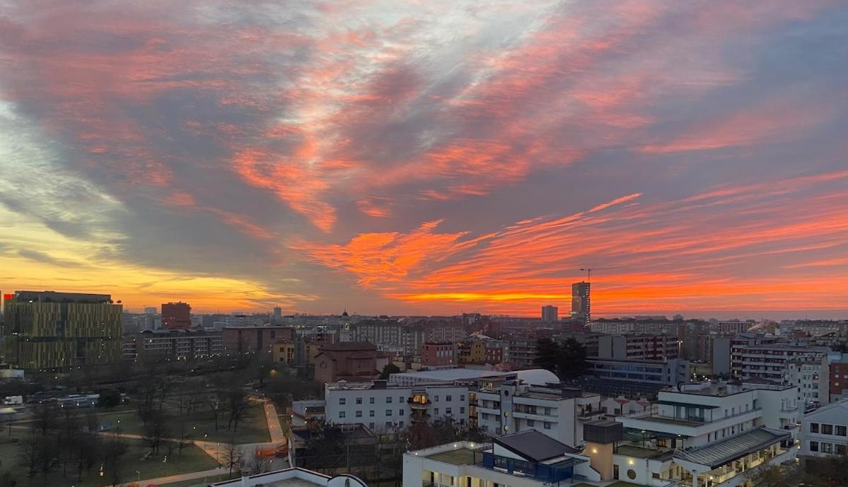 Bright And Panoramic Near Navigli, *