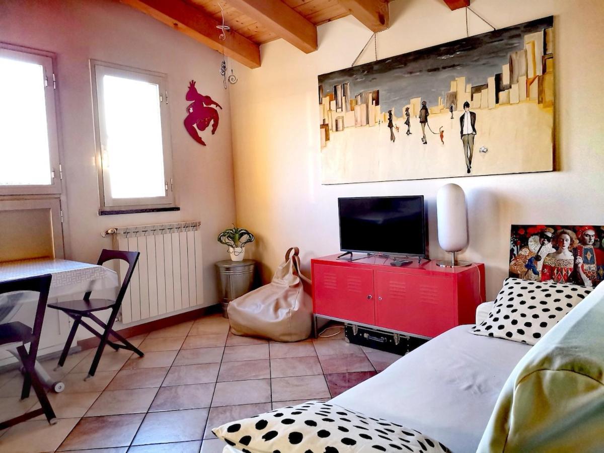 Bright And Panoramic Near Navigli, Appartement