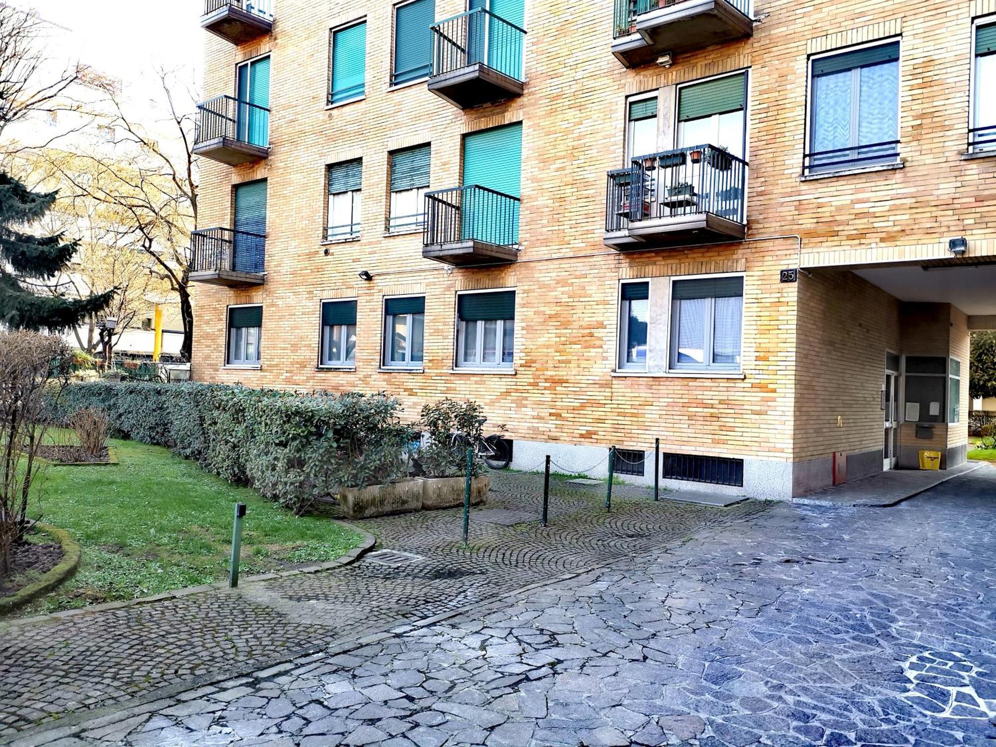 Appartement Bright And Panoramic Near Navigli, Milan